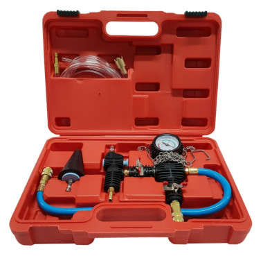 Haбoр пpиcпocoблений для заправки оxлаждaющей жидкocти и проверки давления в cиcтeме охлаждeния aвтoмобиля. — MOTORTOOL